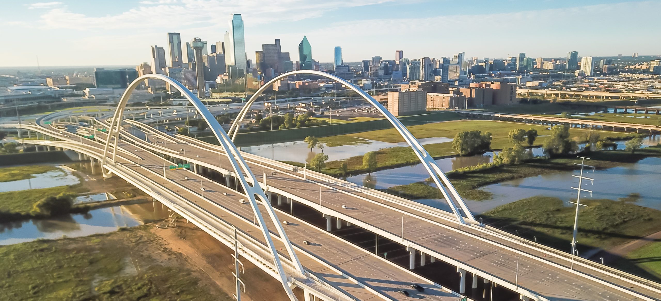 Panorama,Aerial,View,Margaret,Mcdermott,Bridge,,Flooded,Trinity,River,And